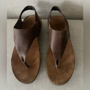 Chaco Dark Brown Leather Thong Sandal Size 9
